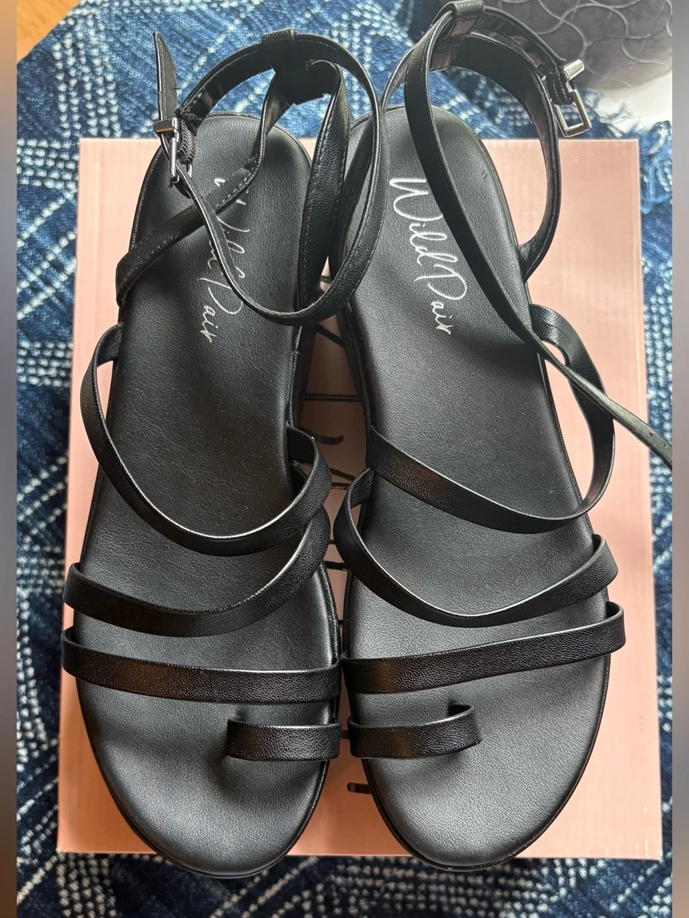 NIB Wild Pair Dottye Platform Sandal, Black, Size 10